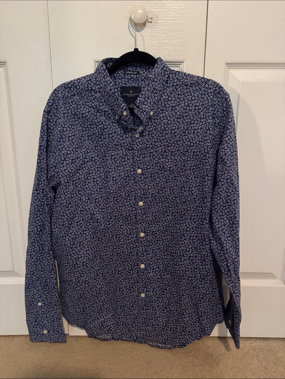 American Eagle Outfitters Navy Micro Floral Button-Down Shirt